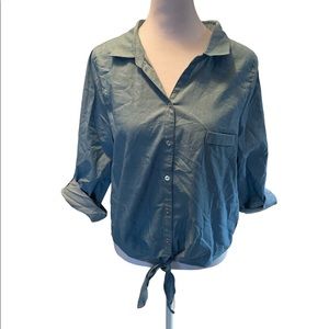 NWT Notebuk Sky Blue Collared Button Down Tie Front Button Up 3/4” Sleeve Shirt